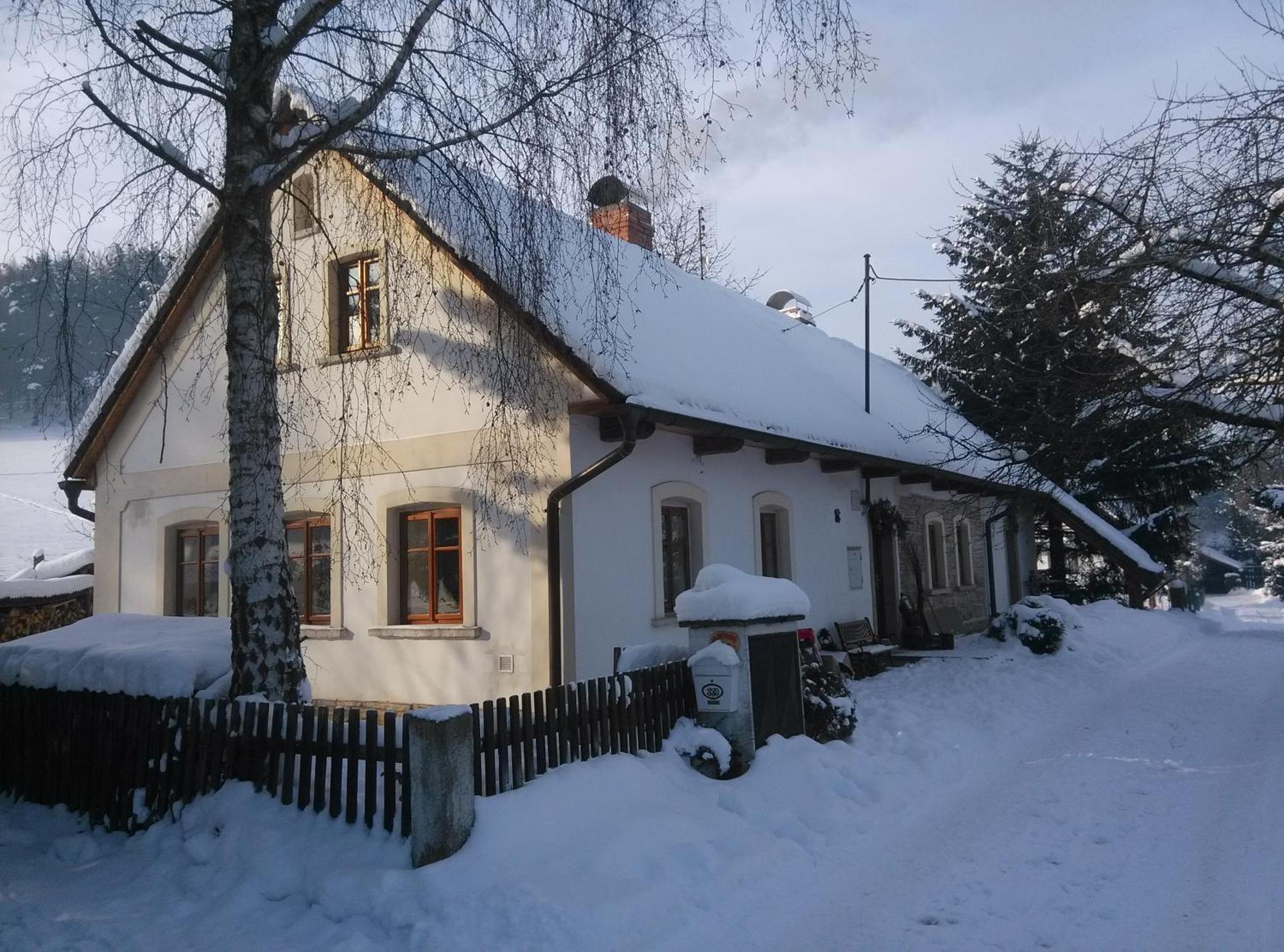 Ubytovani Na Vejminku Apartment Rtyne v Podkrkonosi Exterior photo